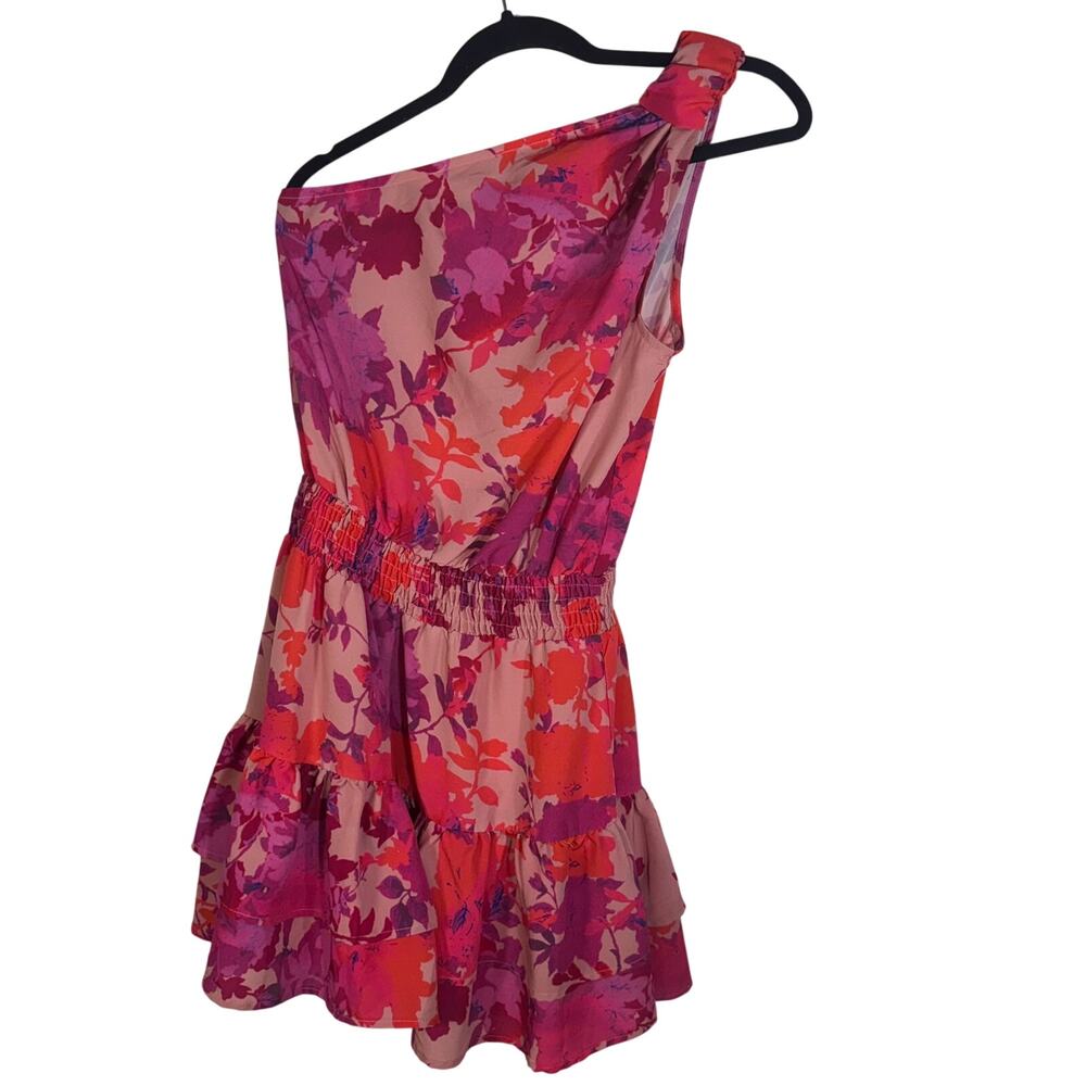 Entro Floral One Shoulder Tiered Mini Dress Pink Fuchsia Smocked Waist Sz Medium